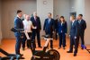 Занятия физкультурой и спортом на селе: Игорь Комаров и Евгений Солнцев осмотрели новый ФОК фото 2